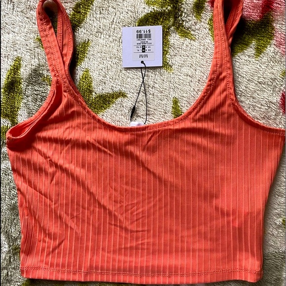 NWT Revamped - Pastel Orange Crop Top - Picture 3 of 4